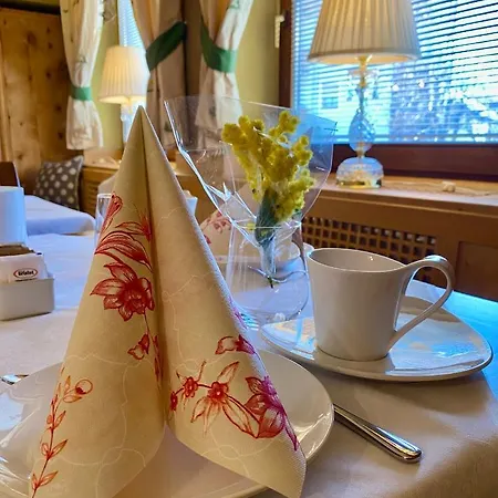 Hotel Garni Living San Candido