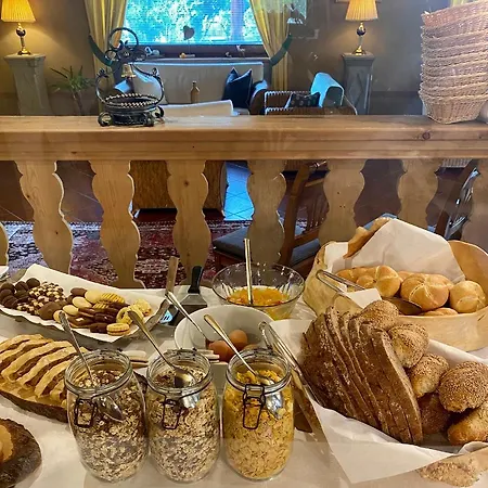 Garni Living Hotel 3*